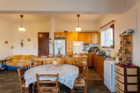 LESKA APARTMENT IN ARGYROUPOLI